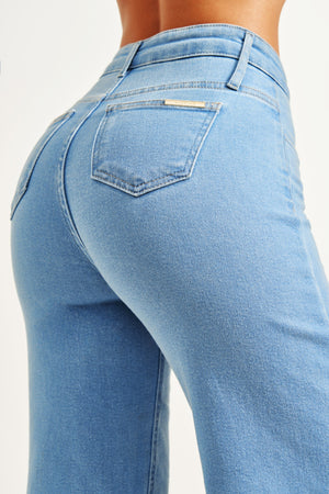 Calça Jeans Modeladora Wide Leg Com Amarração Cós Médio